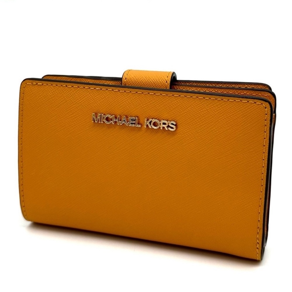 Michael Kors Medium Bifold Zip Chain
Wallet Cider - Picture 3 of 8